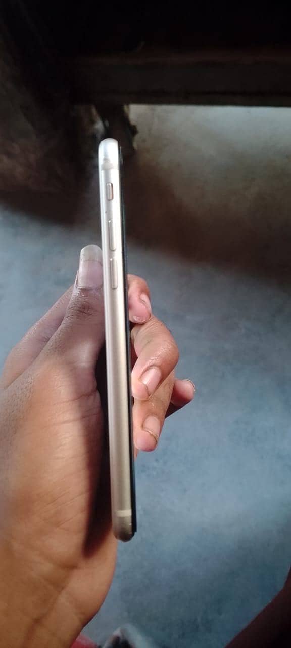 Apple iPhone SE 1