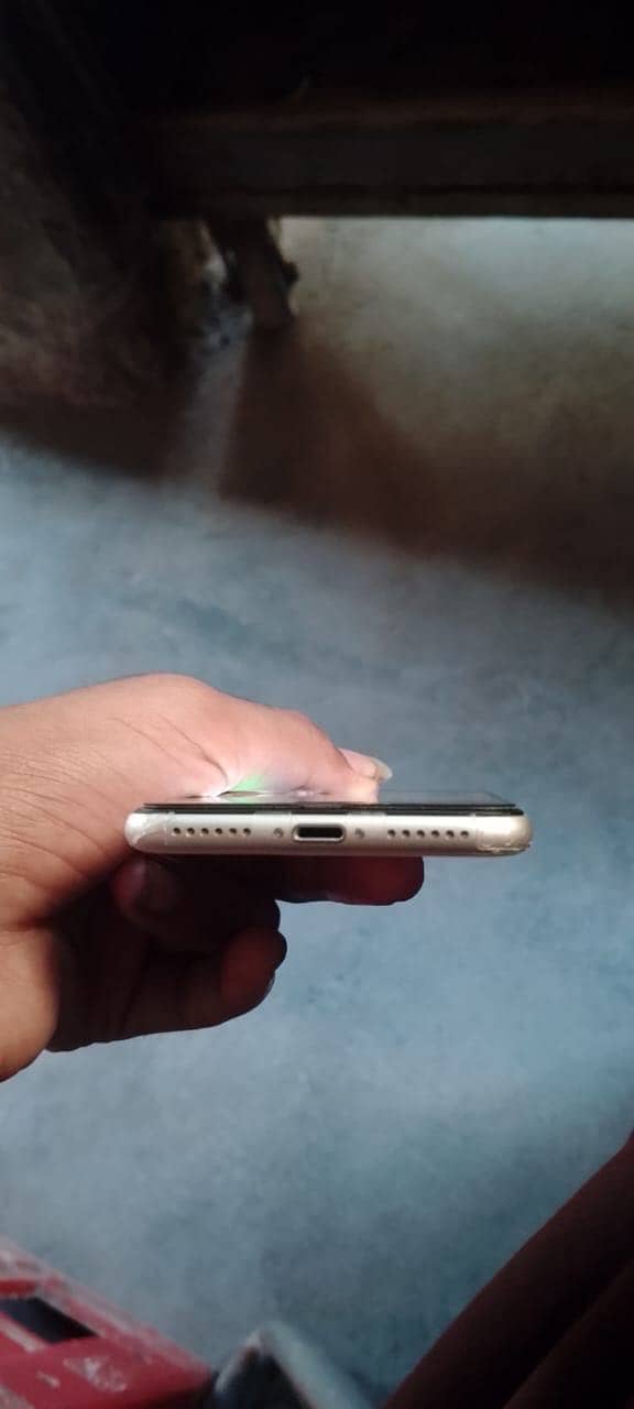 Apple iPhone SE 5