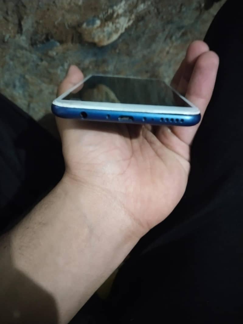 Honor 7C 3