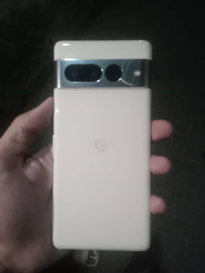 Google Pixel 7 Pro 6