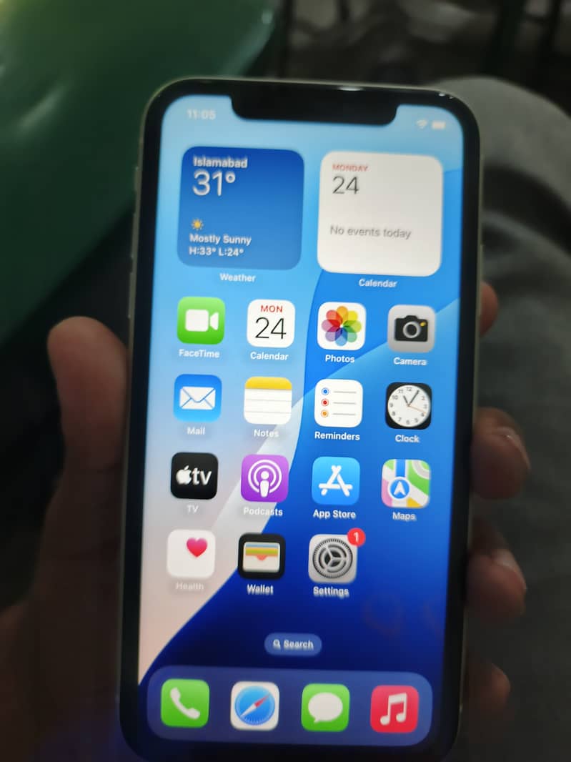 Apple iPhone 11 5