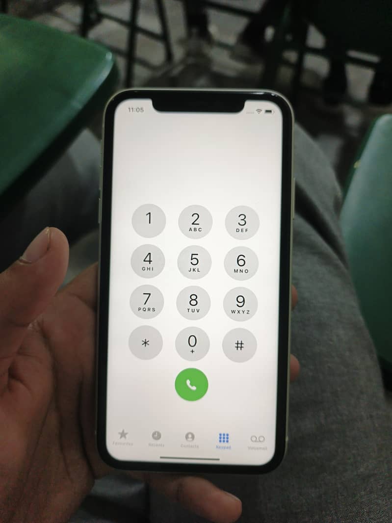 Apple iPhone 11 6