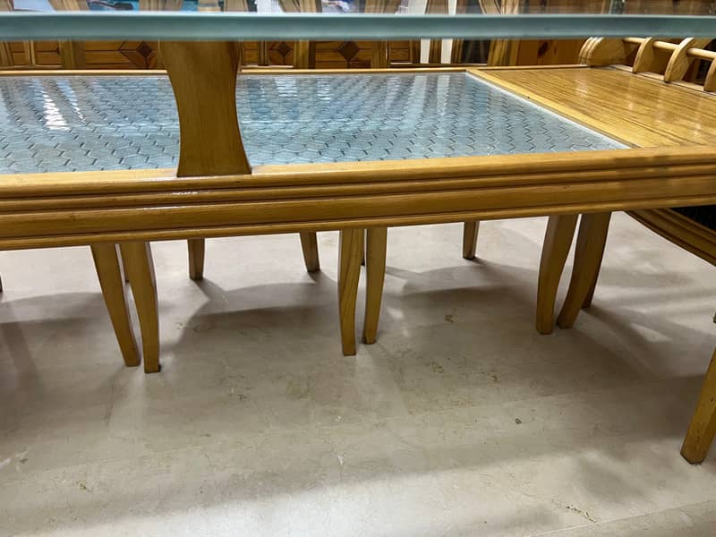 Eight chairs dining table 3