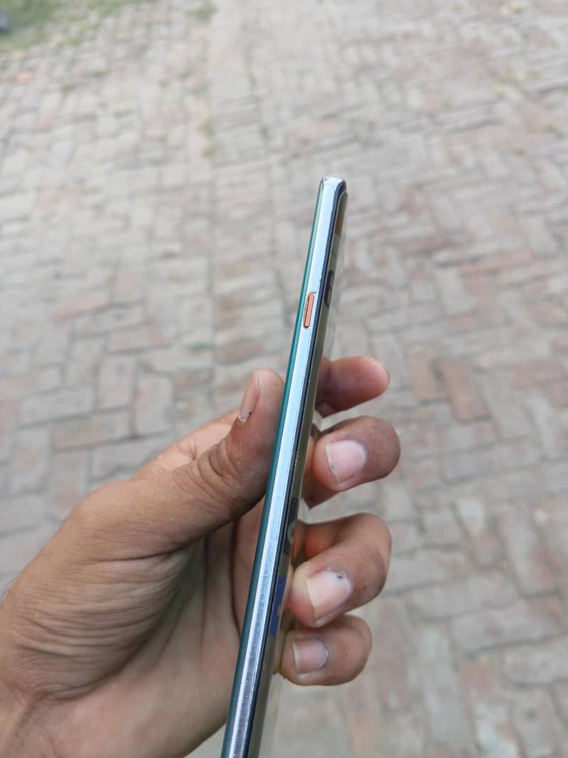 tecno camon 40 pro 6