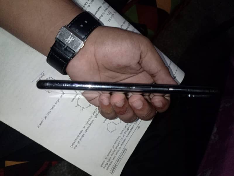 Apple iPhone XS Max 2
