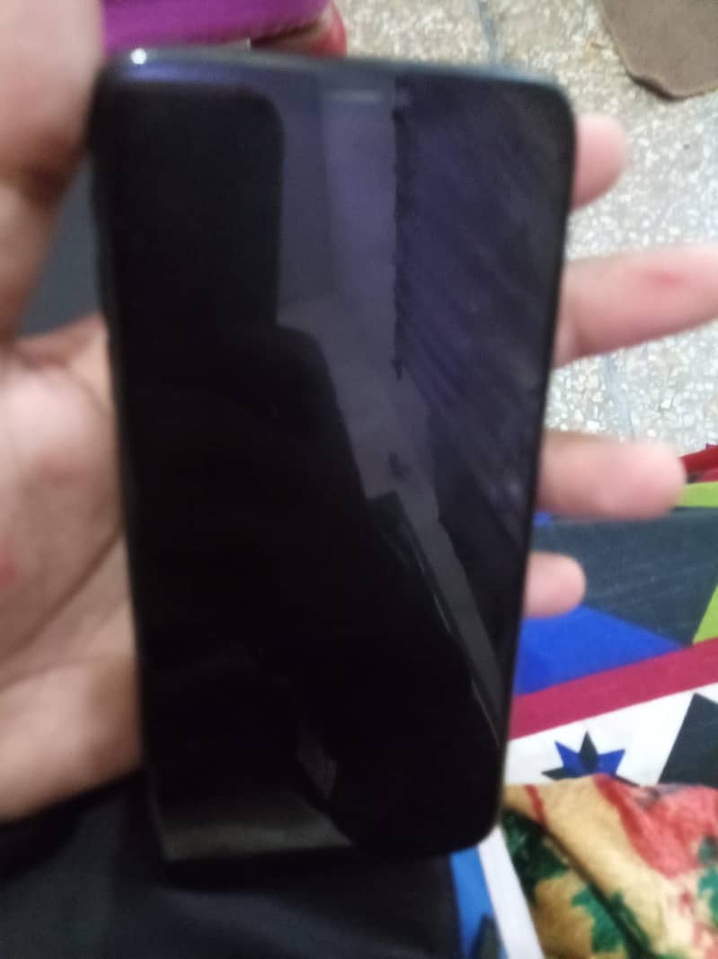 Apple iPhone XS Max 7