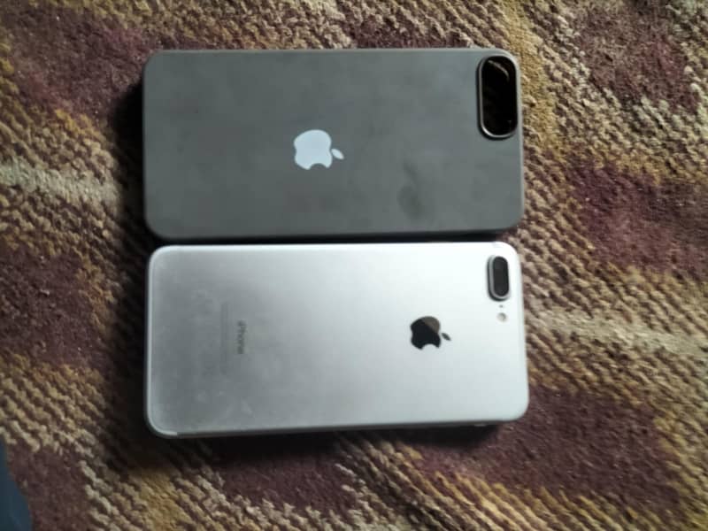 Apple iPhone 7 Plus 2