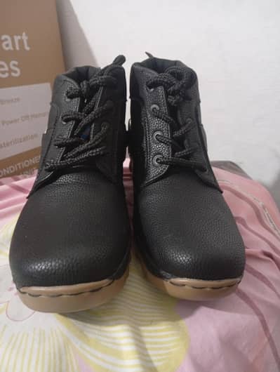 new brand camel shoes , easy to wear