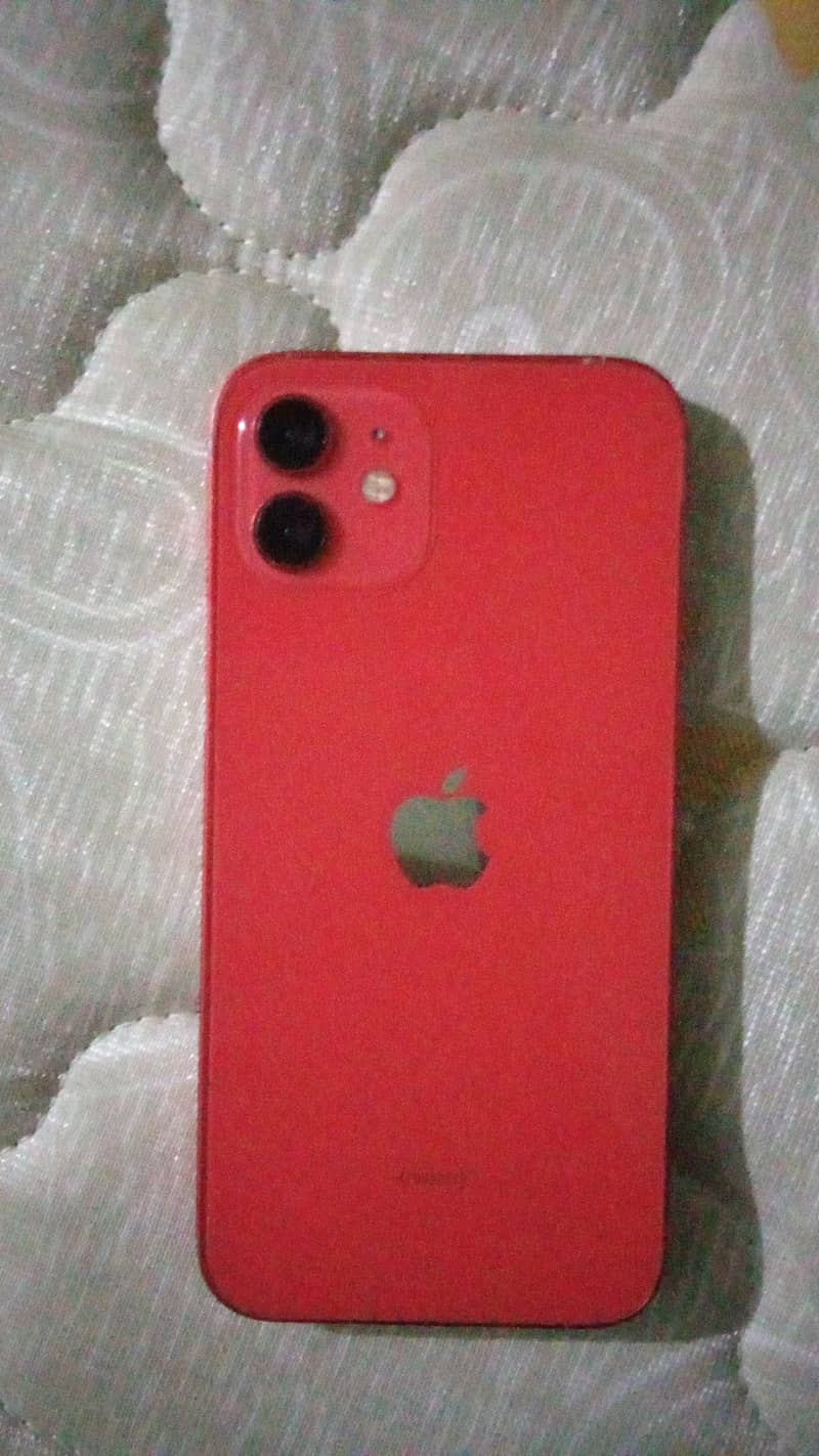 Apple iPhone 12 4