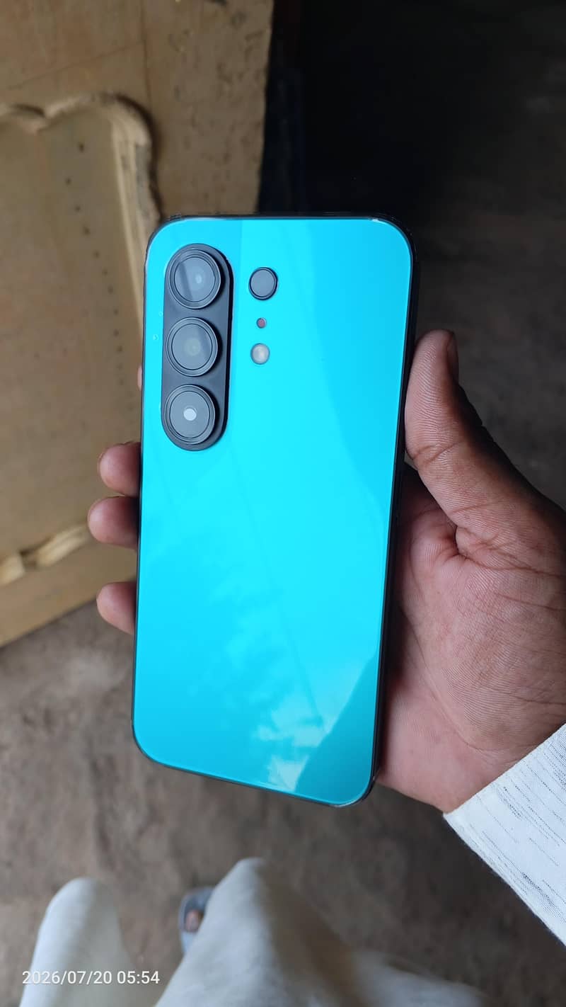 Tecno Camon 50 8