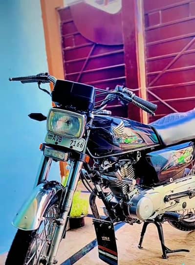 HONDA CG125