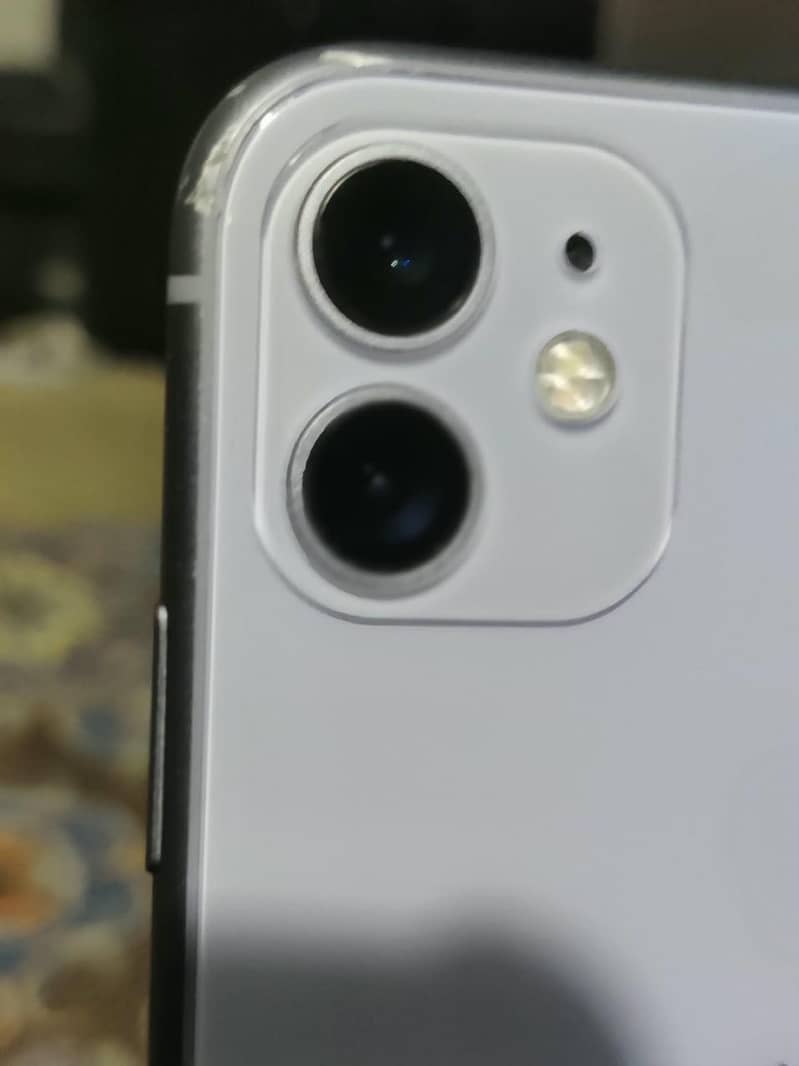 Apple iPhone 11 2