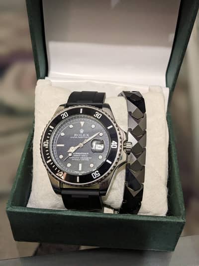 Rolex watch rotating bazel and stone bracelet