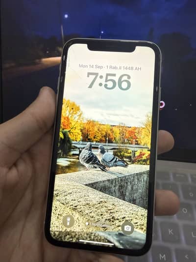 Apple iPhone XR