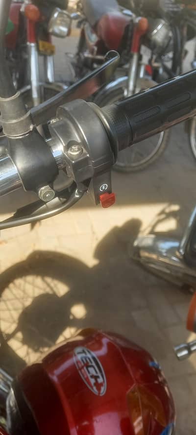 2025 honda cg125 gold edition 10/10 condition