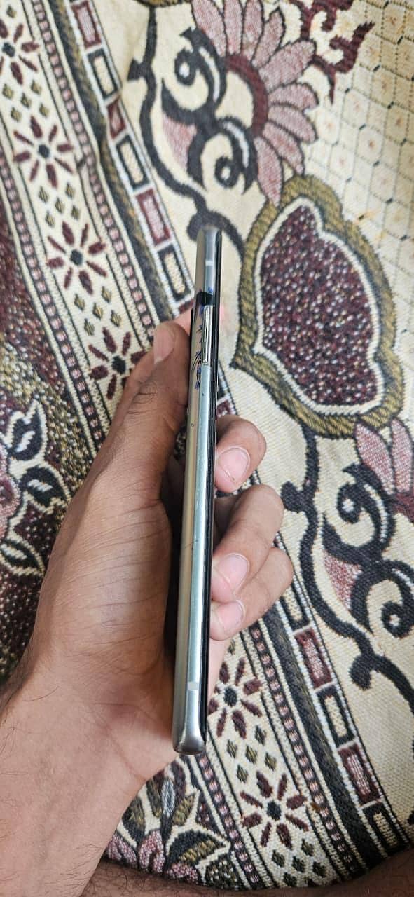 One Plus 8 6