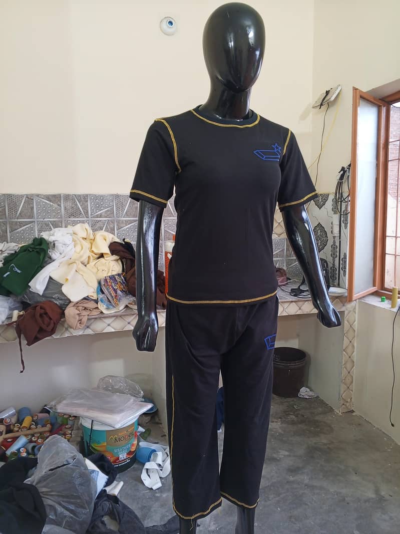 بچیوں کا کاٹن جرسی ٹریک سوٹ | کسٹمائزڈ ڈیزائن 0
