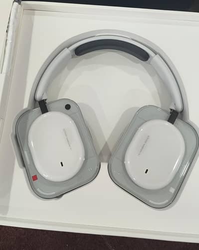 Nothing Headphone a