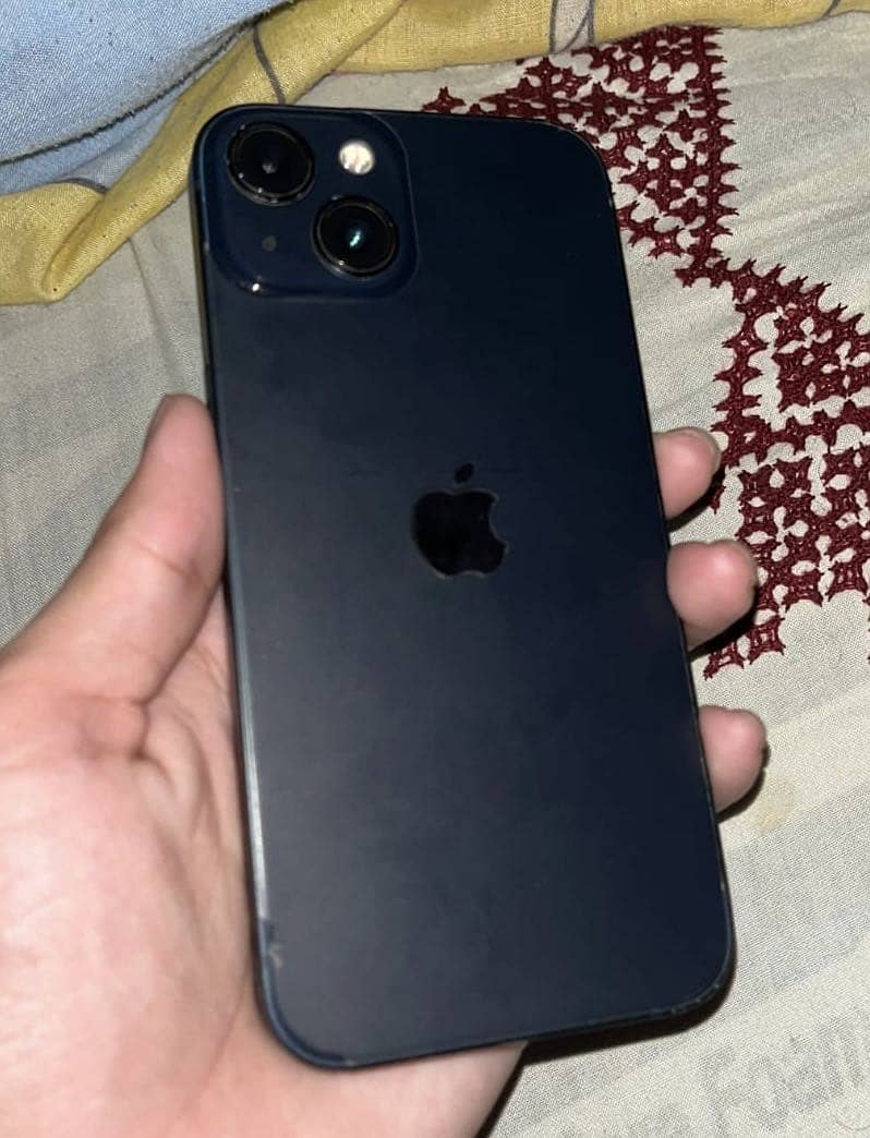 Apple iPhone 13 3