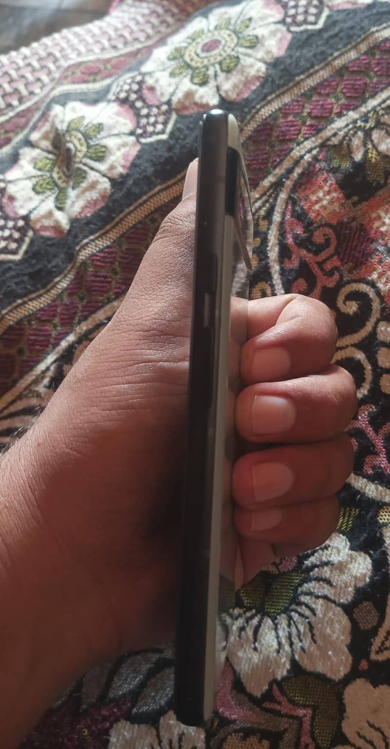 Google Pixel 6a 4