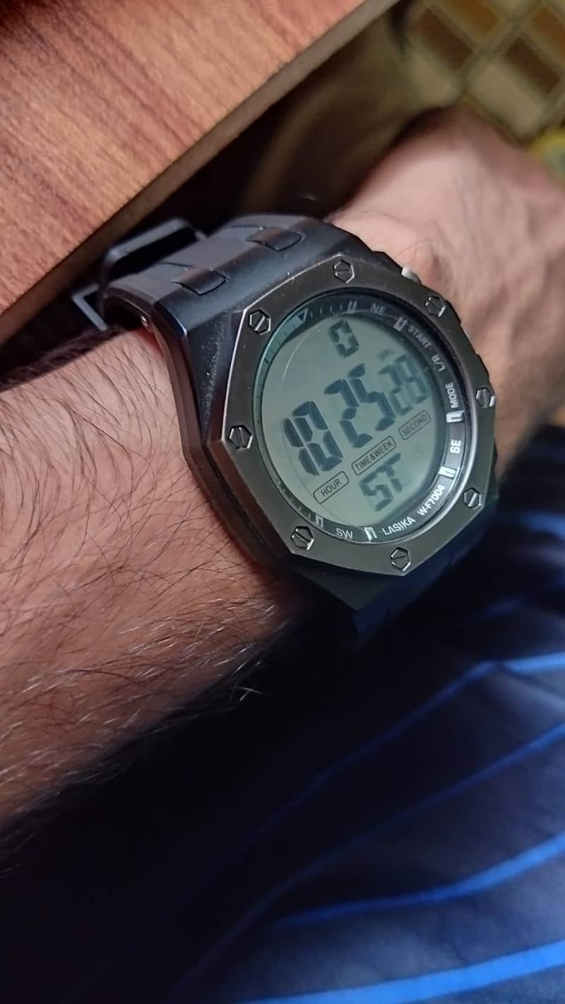 Digital Watch 4