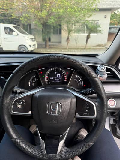 Honda Civic Oriel 2017