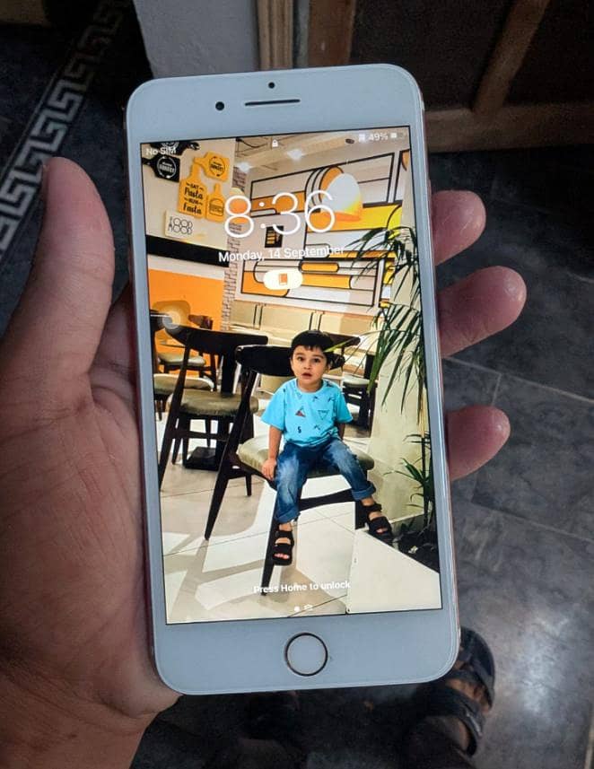 Apple iPhone 7 Plus 4
