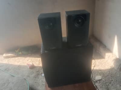 amplifier for sale no open no repairing my WhatsApp 0324=31=90=409