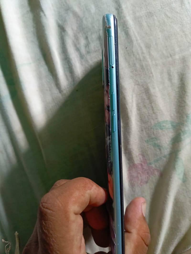 OPPO A53 5