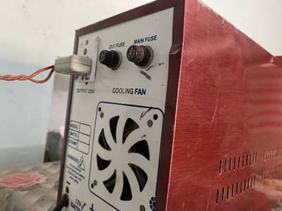 HB tech ups 12 volt to 220v