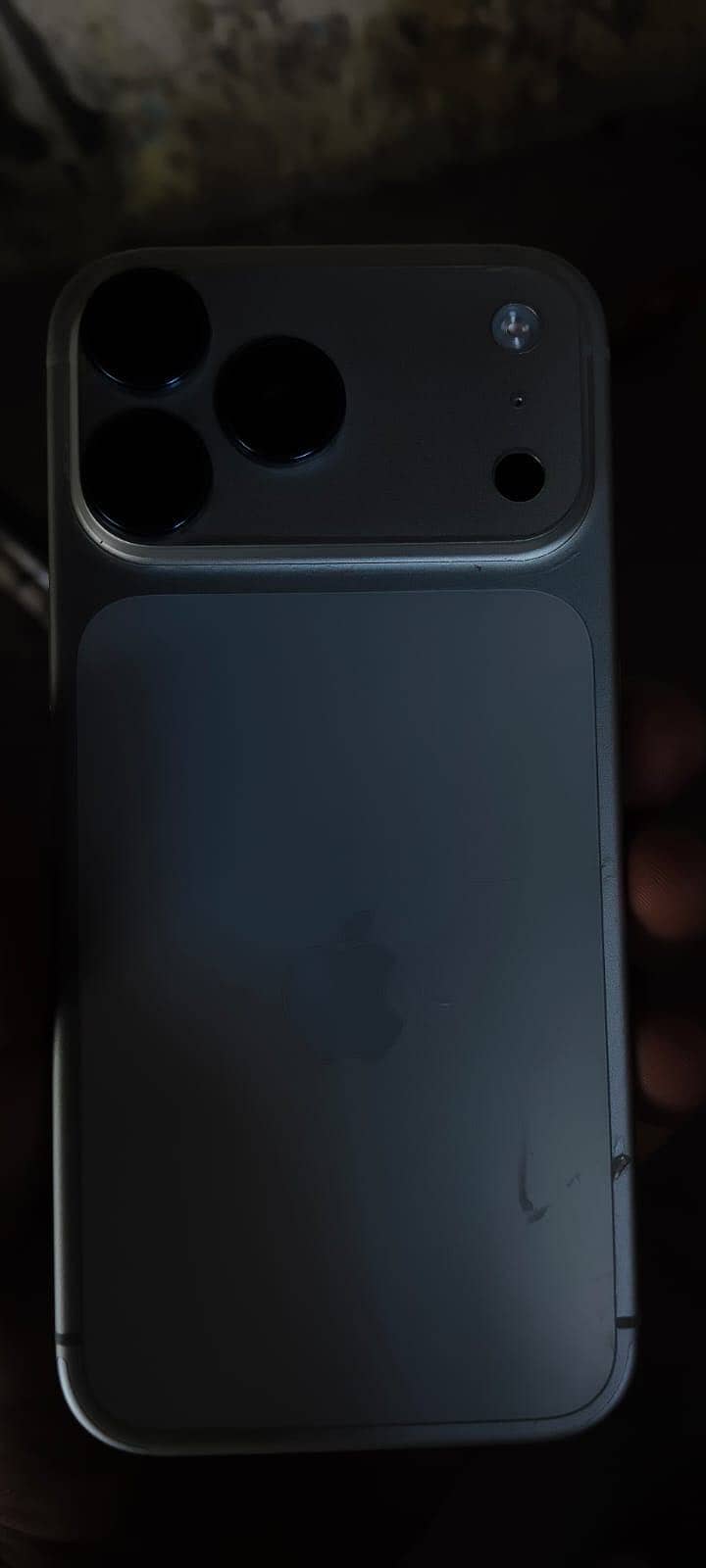 Apple iPhone 17 Pro Max 1