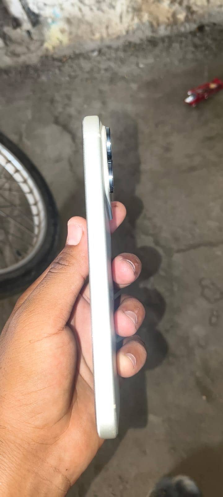 Apple iPhone 17 Pro Max 3