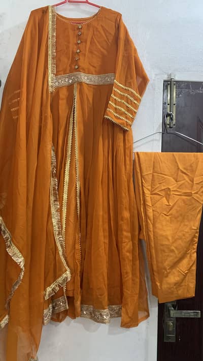 Formal | Party Wear | Wedding Wear | Mehndi Dresses