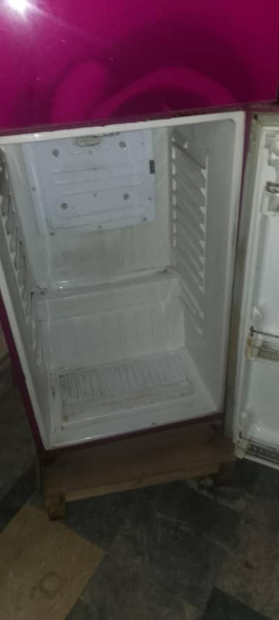 fridge for sale due to shifting urgent sale