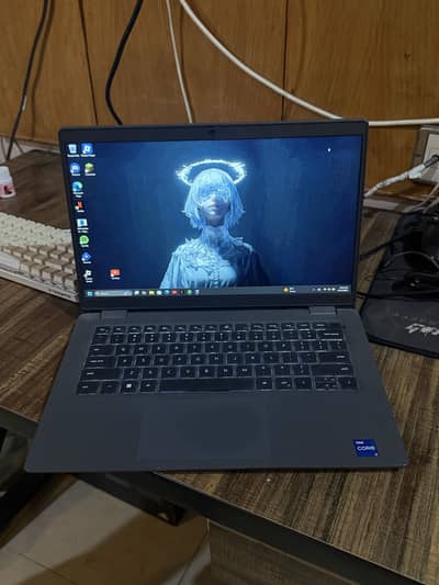 Latitude 3440 (i7 13th gen)