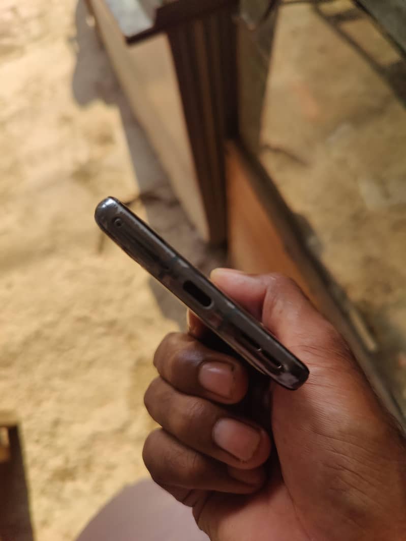 One Plus 9 Pro 3