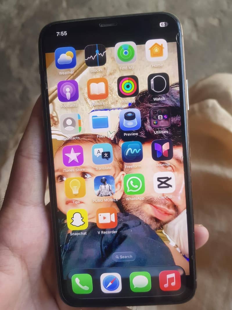 Apple iPhone 11 Pro Max 2