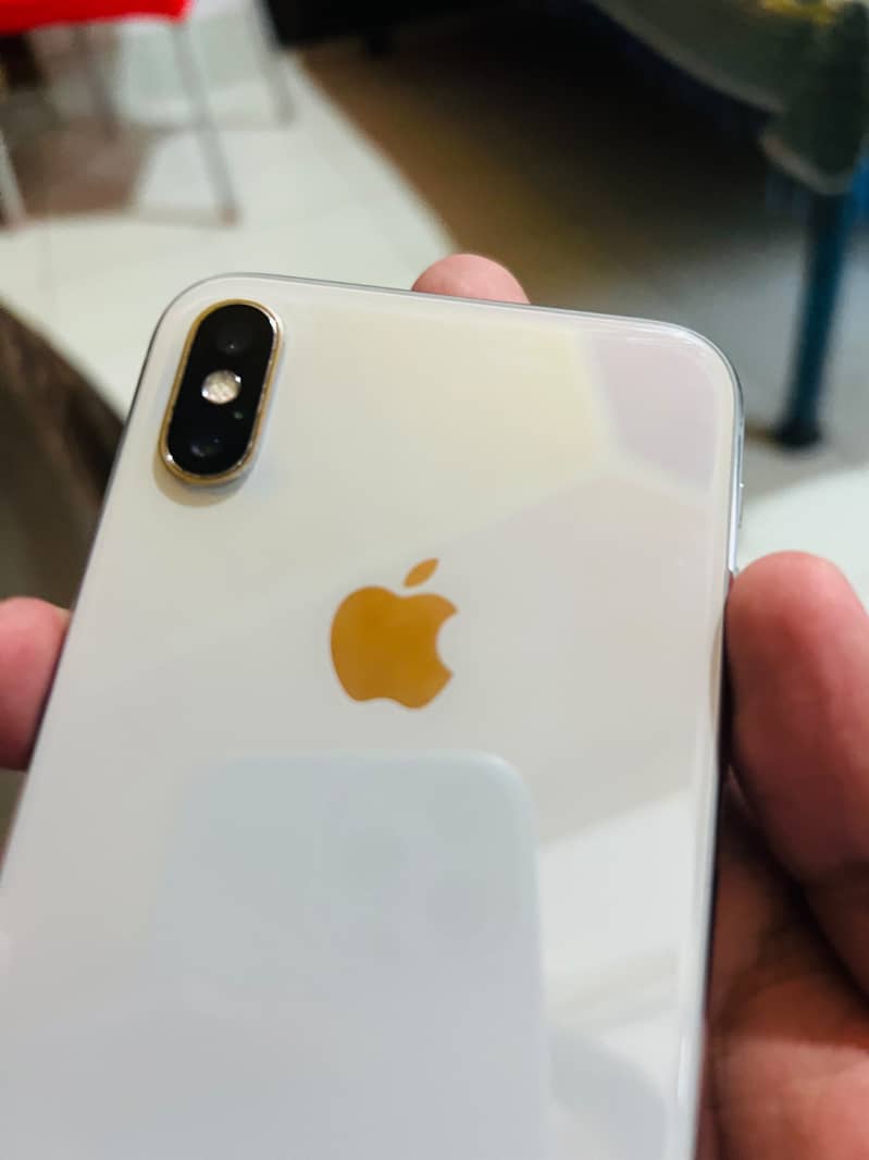 Apple iPhone X 7