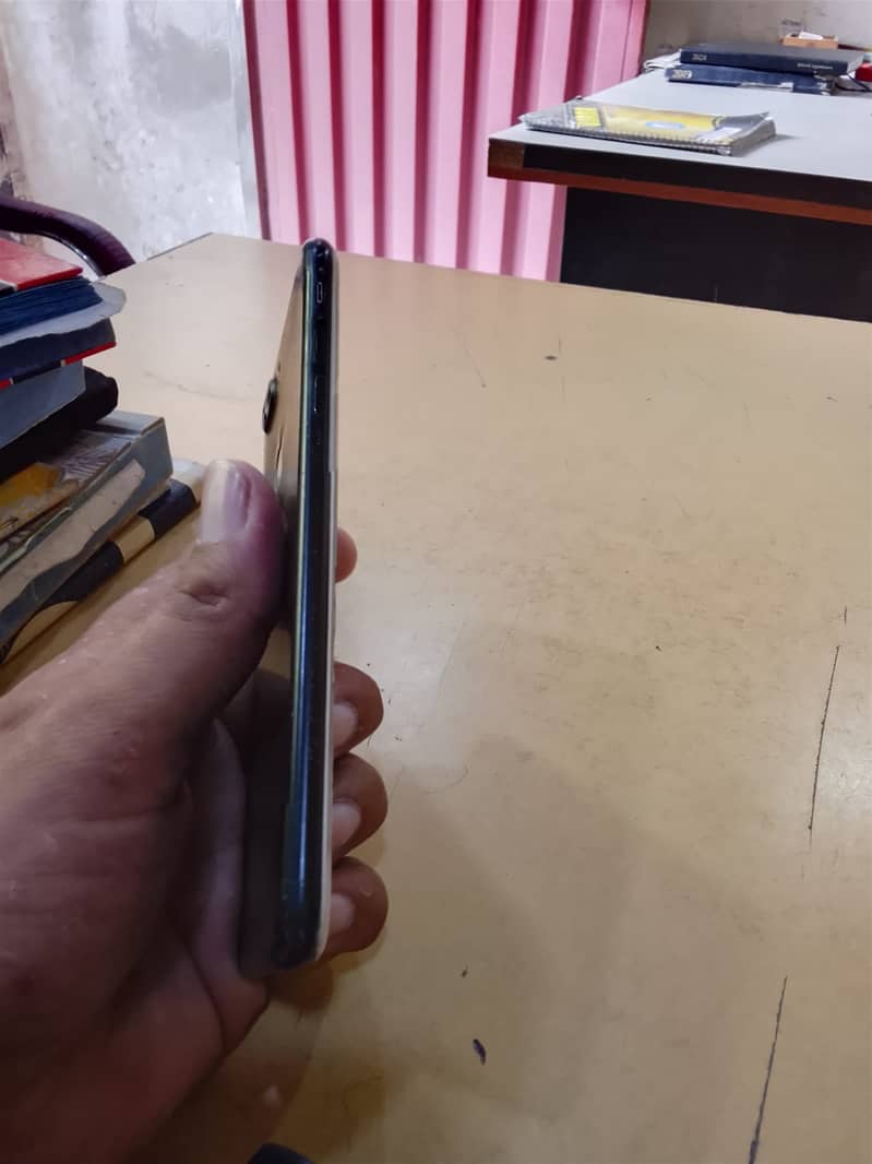 Apple iPhone 7 Plus 2
