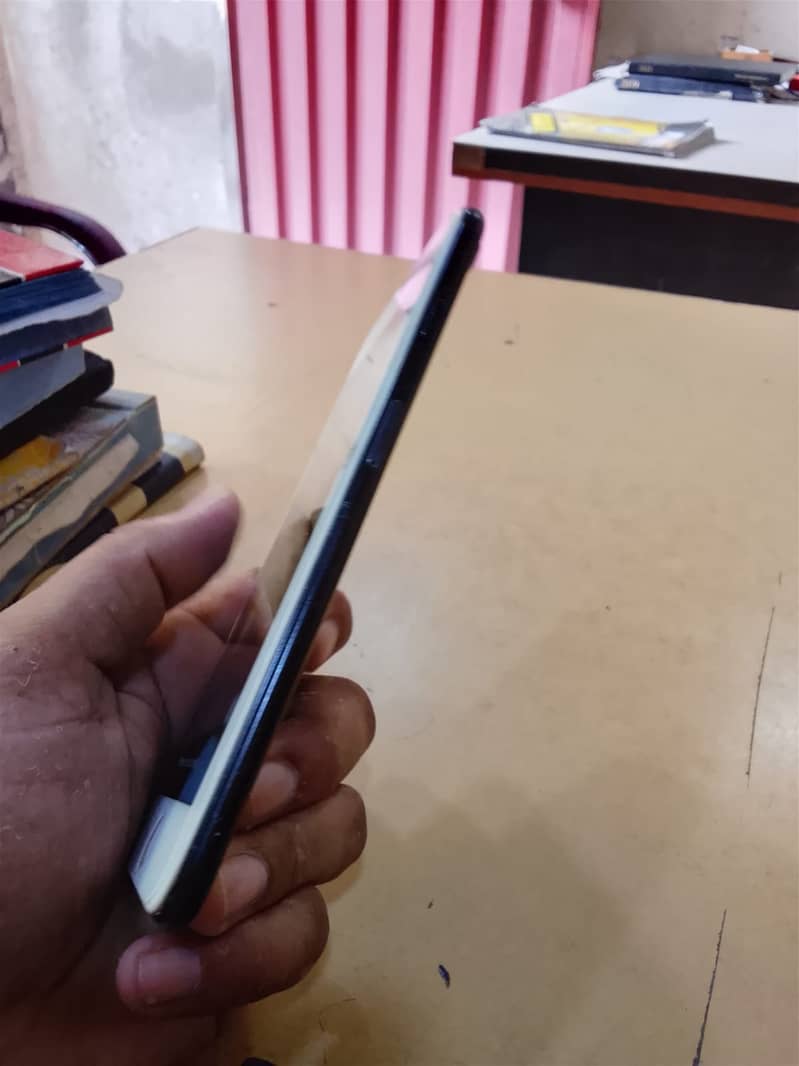 Apple iPhone 7 Plus 3