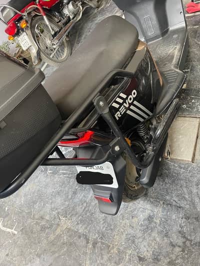 REVOO A12 Electric Scooter –Good Condition | 2000 KM driven only