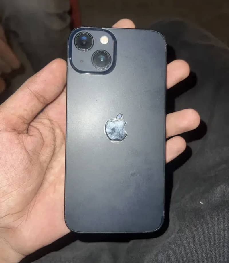 Apple iPhone 13 3