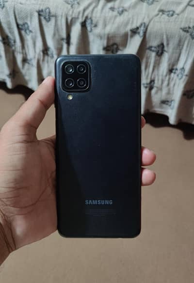 Samsung Galaxy A12