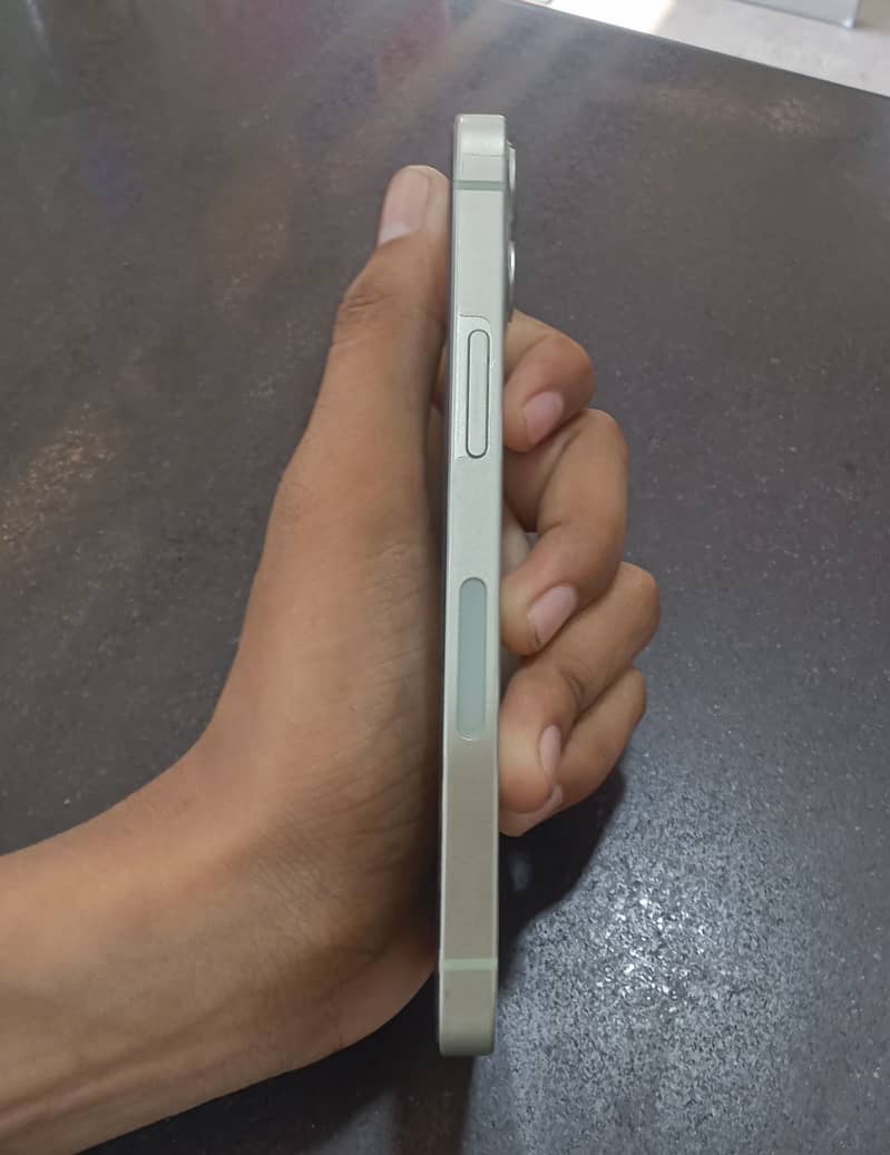 Apple iPhone 12 mini 4