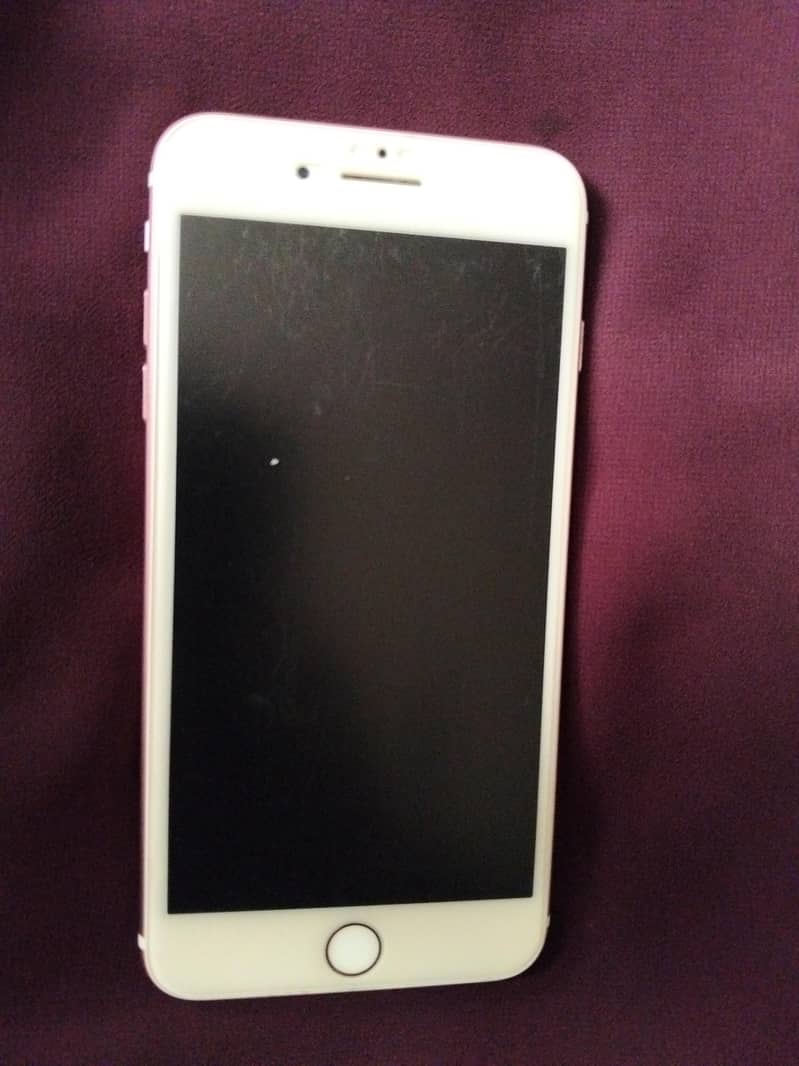 Apple iPhone 7 Plus 3