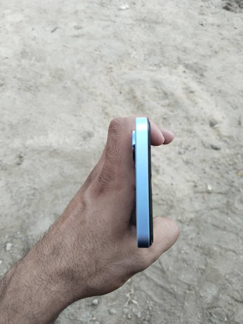 Realme Note 60 1