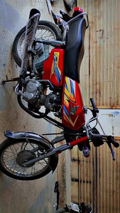 HONDA CG 125 2025/26 model_ Islamabad number _ 10,000KM _Excellent
