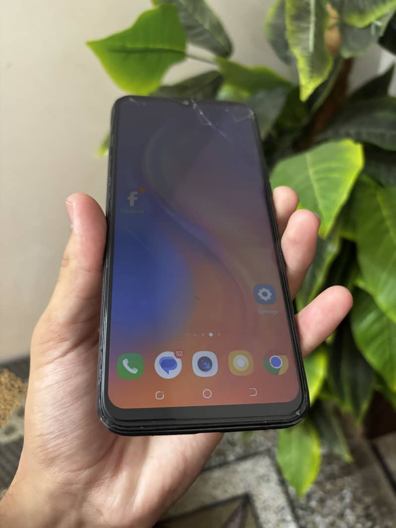 Tecno Spark 4 1