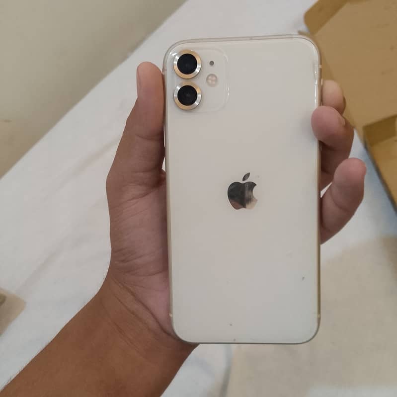 Apple iPhone 11 5