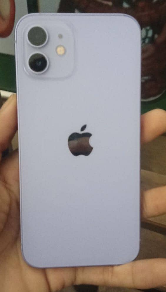 Apple iPhone 12 5